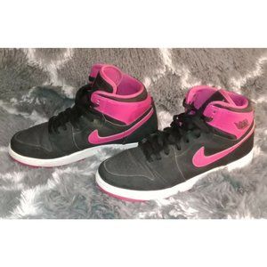 NIKE AIR JORDAN 1, RETRO HIGH Top Shoes